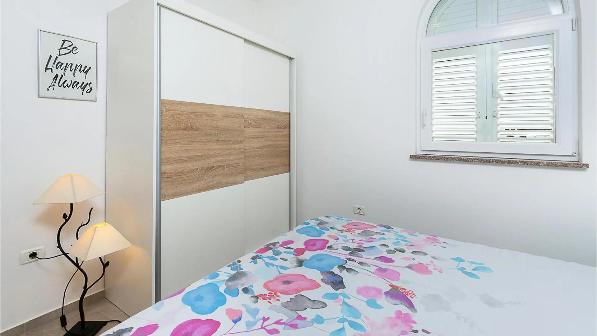 Beautiful Home In Vodnjan With Ethernet Internet Holiday home